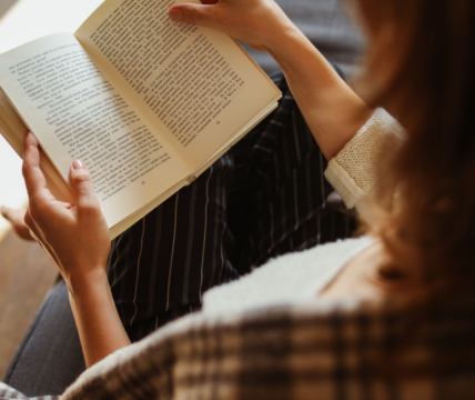 Cercle des lecteurs © Pexels- Polina Tankilevitch