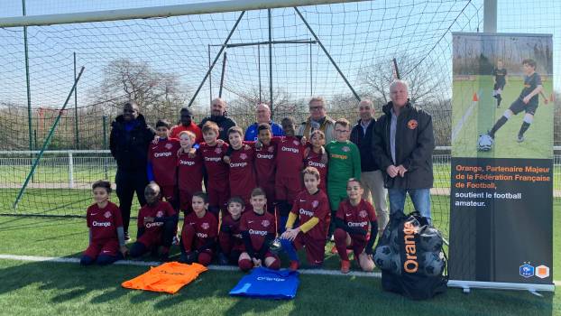 Remise officielle des maillots à l'AS ERAGNY