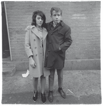 Teenage couple on Hudson Street - Diane Arbus